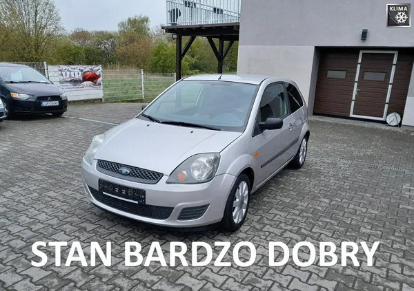 ford Ford Fiesta cena 9900 przebieg: 125714, rok produkcji 2006 z Łęczna